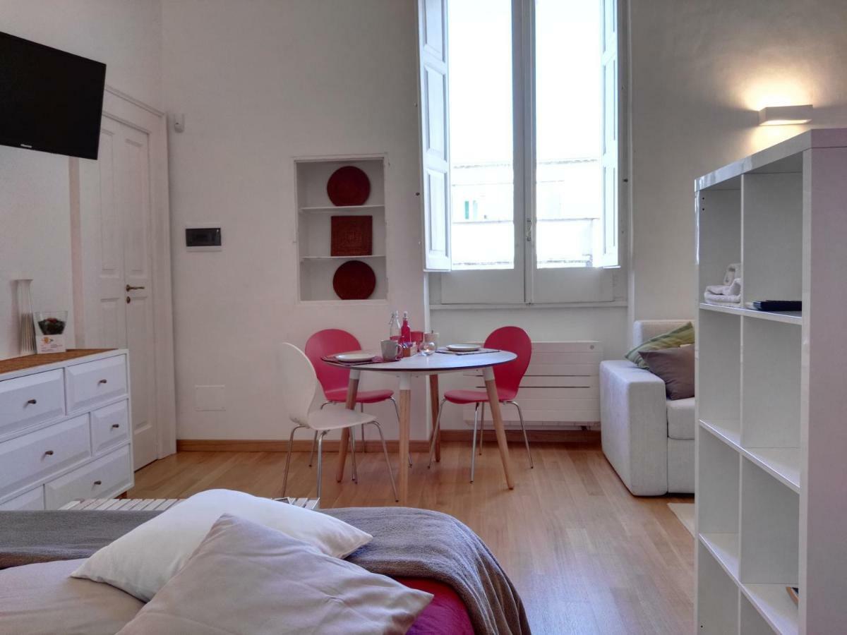 B&B La Casa Gialla Lecce Ngoại thất bức ảnh