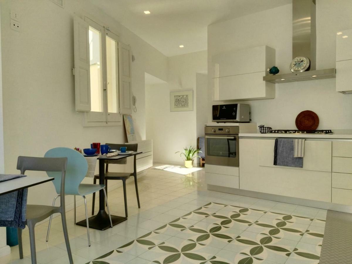 B&B La Casa Gialla Lecce Ngoại thất bức ảnh