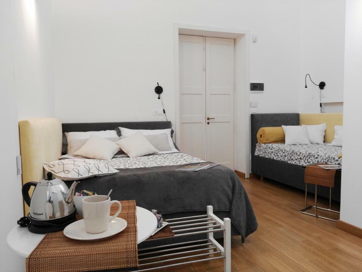 B&B La Casa Gialla Lecce Ngoại thất bức ảnh