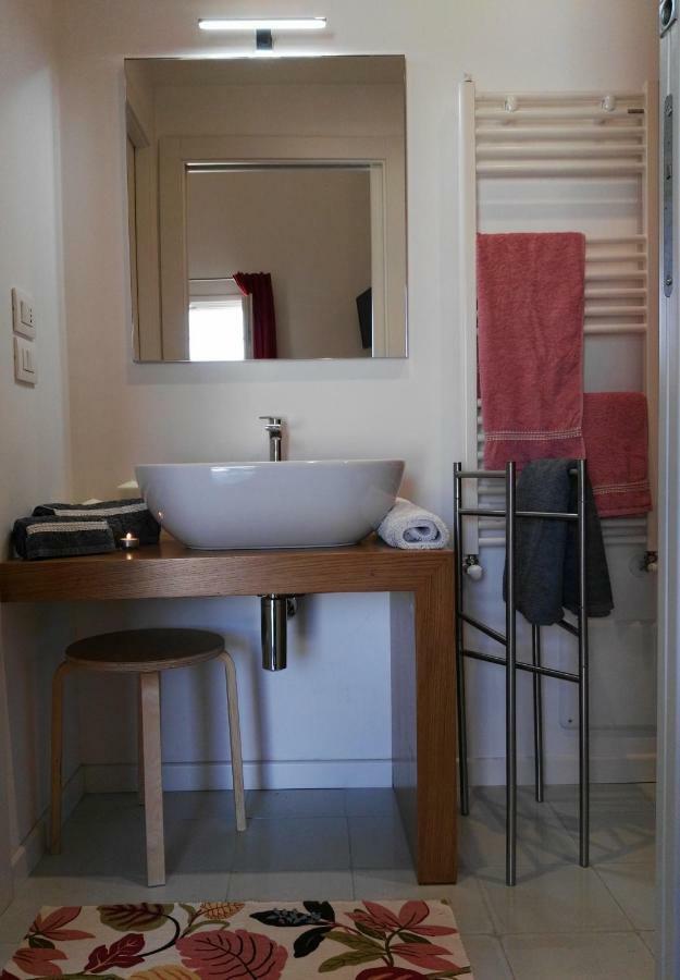 B&B La Casa Gialla Lecce Ngoại thất bức ảnh